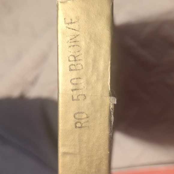 Vintage modern minimalist brass bronze crucifix - Picture 4 of 4